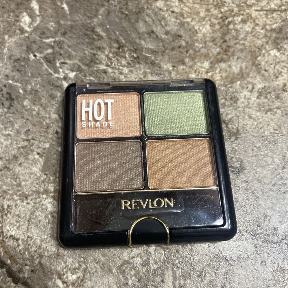 REVLON Wet Dry Shadow Eyeshadow Quad Gilded Chrome 9182-01 Rare